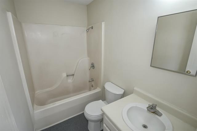 More Photos Of 1135 Florida St, Mandeville Apartments For Sale