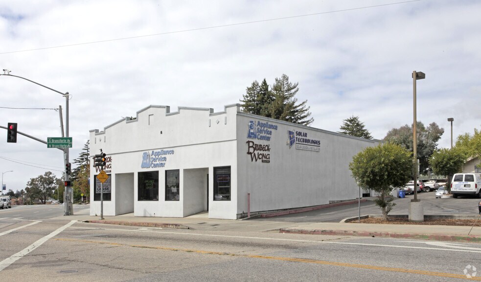 More Photos Of 619-705 Soquel Ave, Santa Cruz Freestanding For Lease