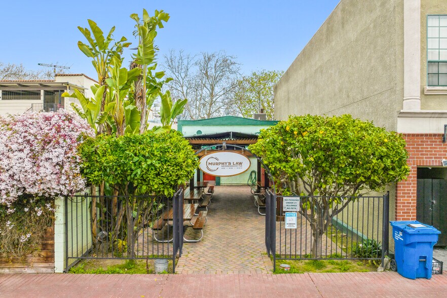 More Photos Of 135 S Murphy Ave, Sunnyvale Restaurant For Sale