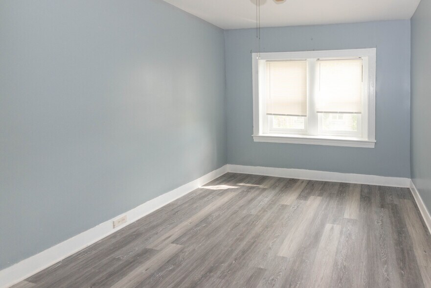 More Photos Of 3210-3212 Walbrook Ave, Baltimore Apartments For Sale