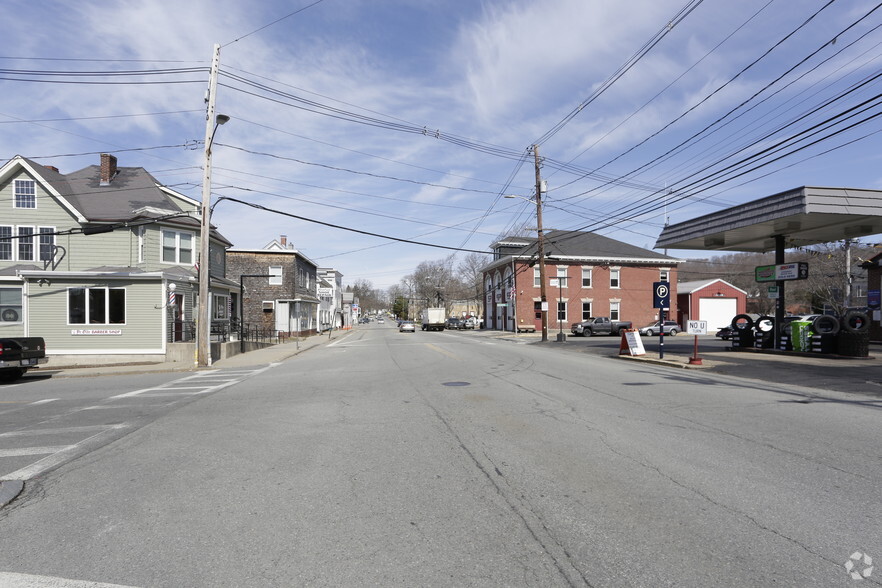More Photos Of 58 Central St, Ipswich Storefront Retail Residential For Sale