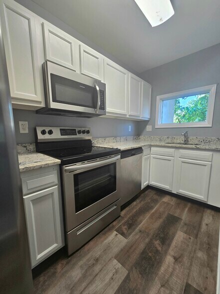 More Photos Of 151 Riviera Dr, Pasadena Land For Sale