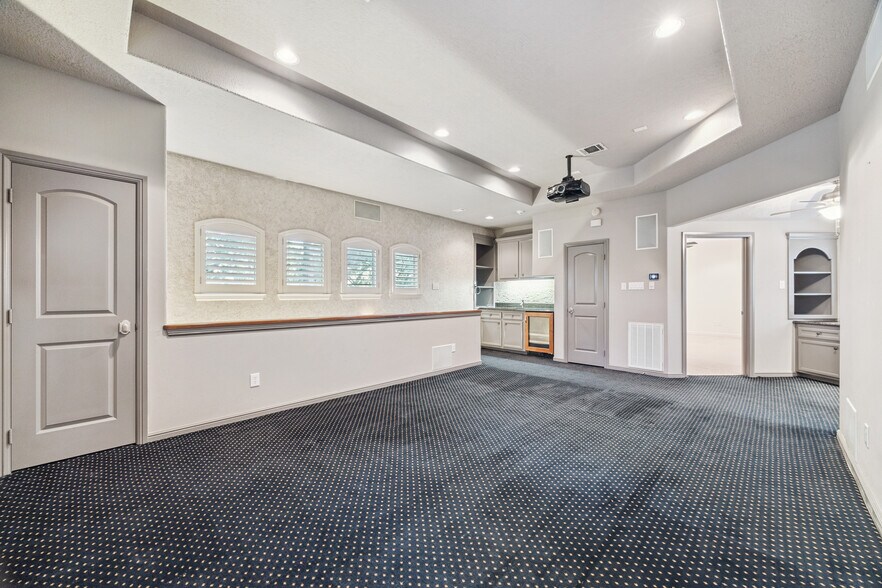 More Photos Of 16218 Barklea Rd, Cypress Land For Sale