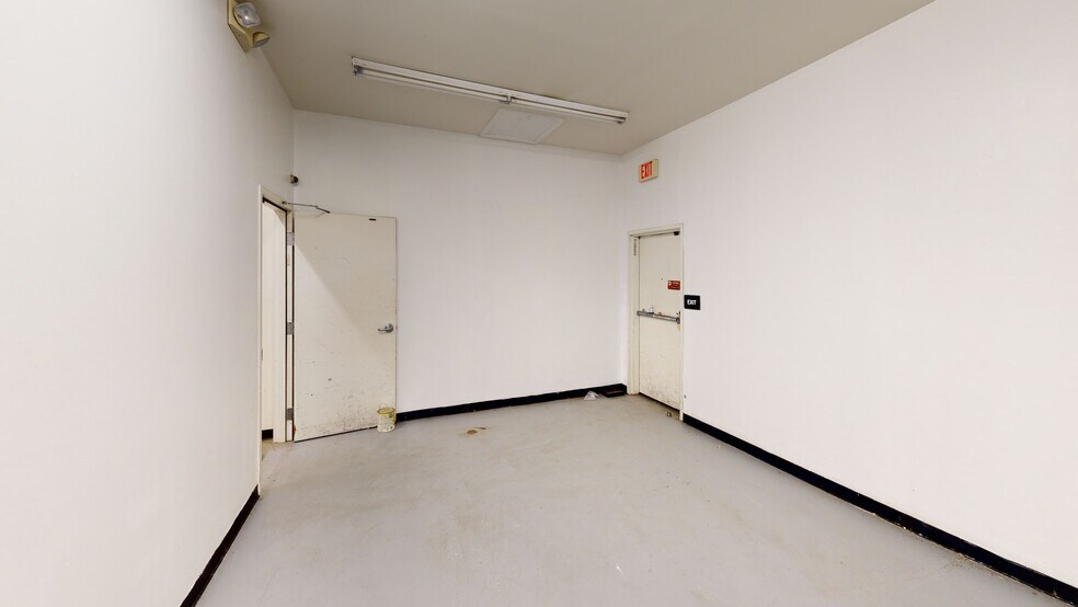 More Photos Of 6160 Florin Rd, Sacramento Flex For Lease