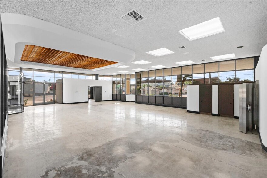 More Photos Of 402 E Main St, Santa Maria Medical For Sale