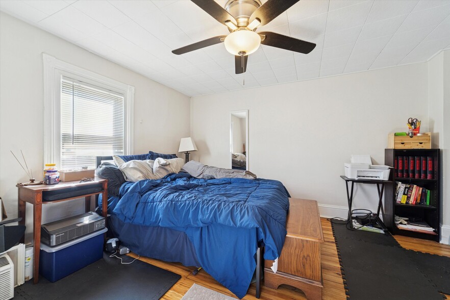 More Photos Of 222 Lippincott Ave, Ardmore Apartments For Sale