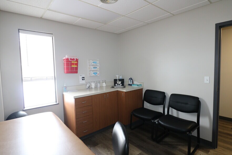 More Photos Of 34 Executive Dr, Norwalk Medical For Lease