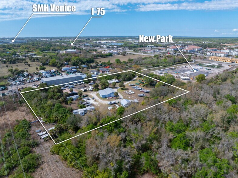 More Photos Of 3530 Laurel Rd E, North Venice Specialty For Sale