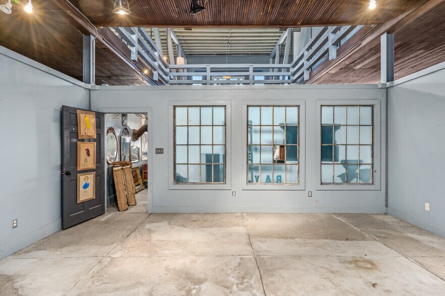 More Photos Of 705-707 Cherry Aly, Hudson Warehouse For Lease