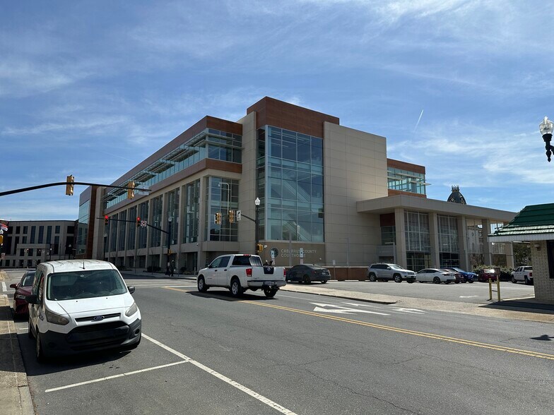 More Photos Of 43 Church St S, Concord Office For Lease