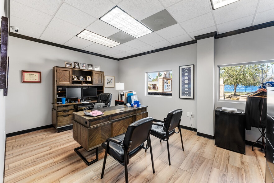 More Photos Of 6319 Cypresswood Dr, Spring Medical For Lease