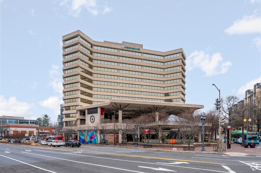 More Photos Of 2 Wisconsin Cir, Chevy Chase Medical For Lease