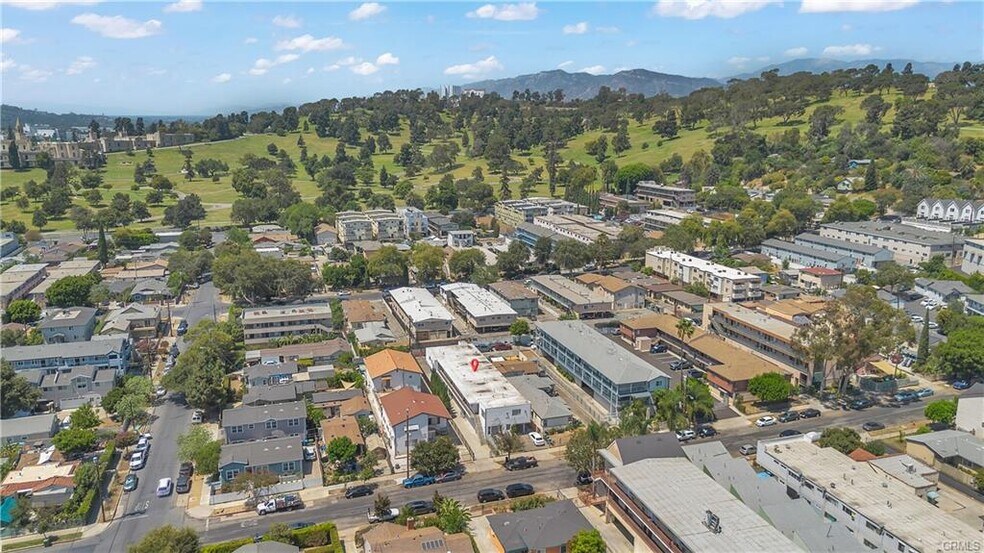More Photos Of 3315 Andrita St, Los Angeles Apartments For Sale
