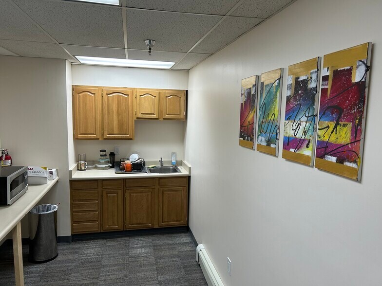 More Photos Of 600 3rd St, Fairbanks Office For Lease