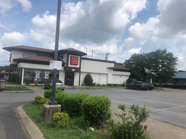 More Photos Of 1084 Murfreesboro Pike, Nashville General Retail For Sale