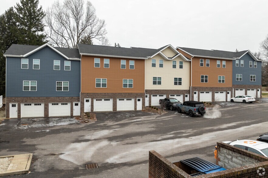 More Photos Of 1241 Bailey Rd, Cuyahoga Falls Apartments For Sale