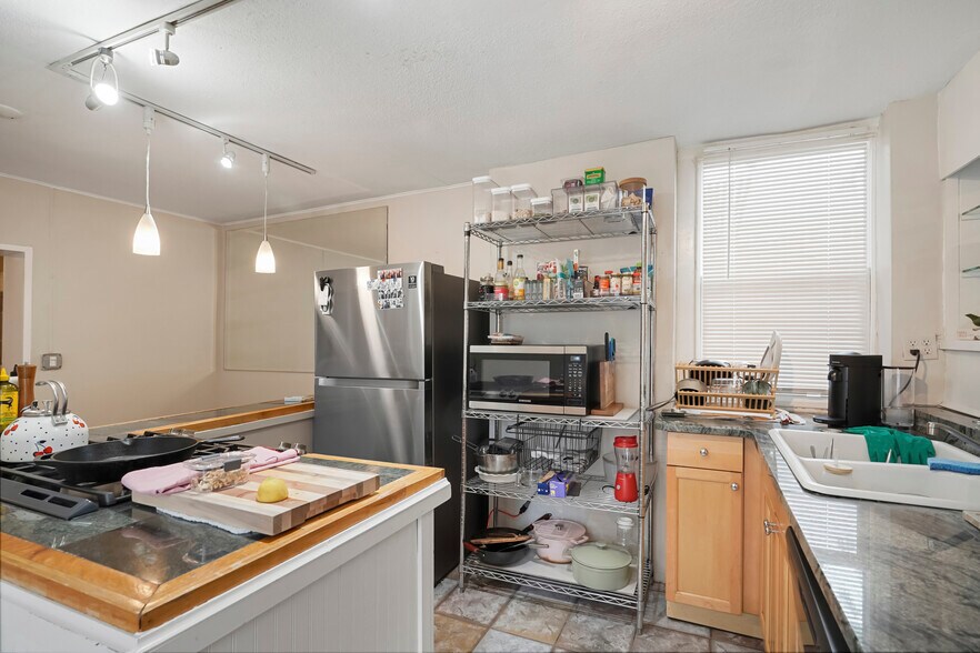 More Photos Of 1736 N Washington St, Denver Multifamily For Sale