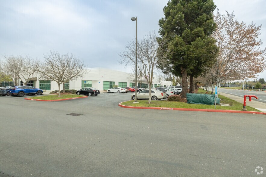 More Photos Of 3130 Kilgore Rd, Rancho Cordova Office For Lease