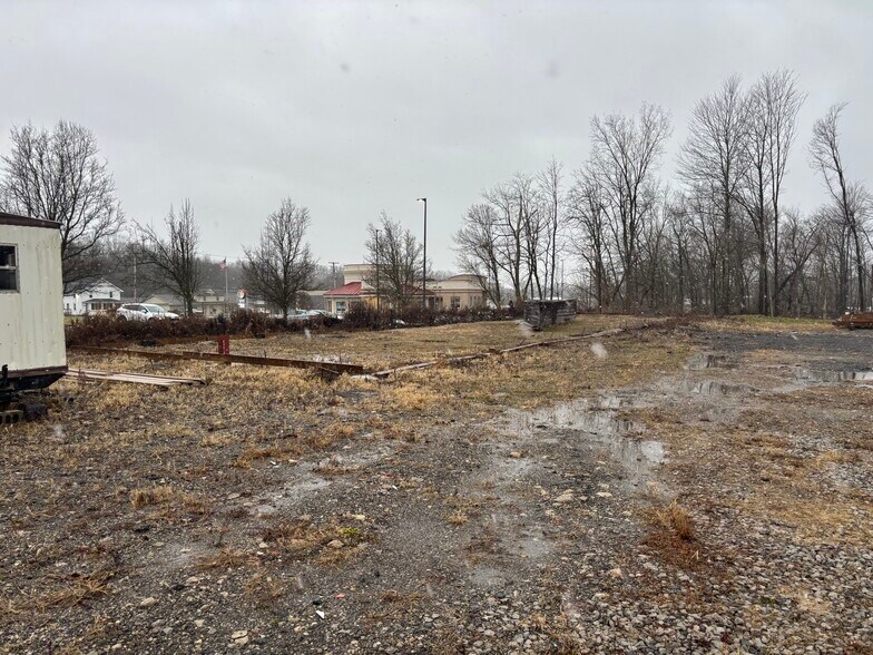 More Photos Of 10 Victoria Rd, Austintown Land For Lease