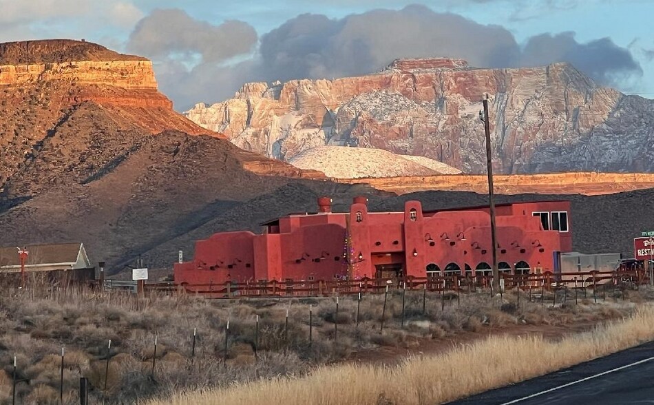 More Photos Of 123 Utah 9, Springdale Restaurant For Sale