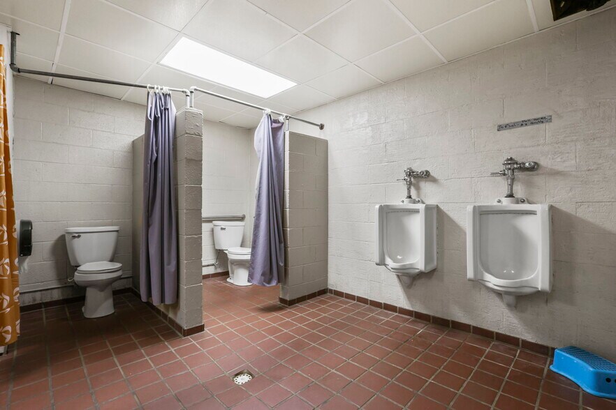 More Photos Of 5734 Durbin Rd, Bellville Specialty For Sale