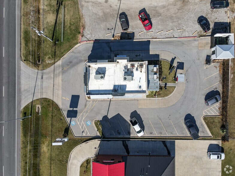 More Photos Of 13481 S State Highway 51, Coweta Fast Food For Sale