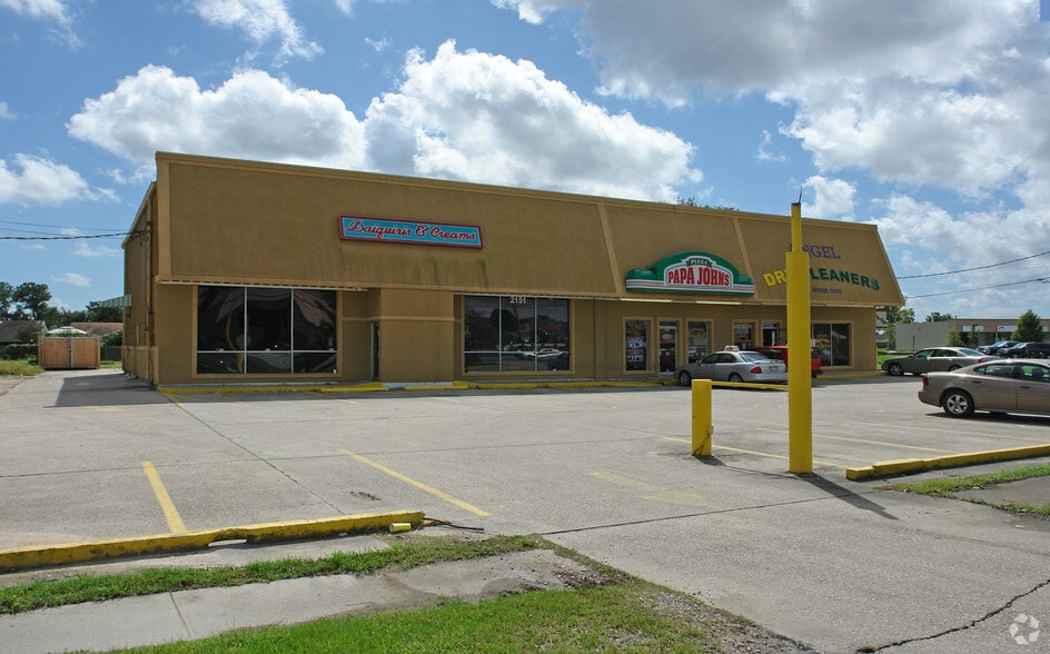 Primary Photo Of 2153 Lapalco Blvd, Harvey Fast Food For Lease