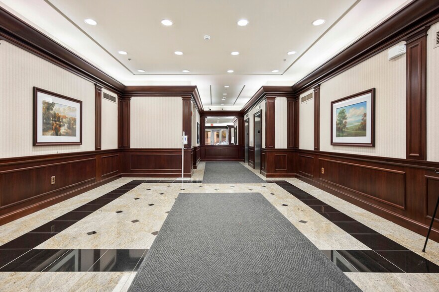More Photos Of 50 Beaver St, Albany Office For Lease