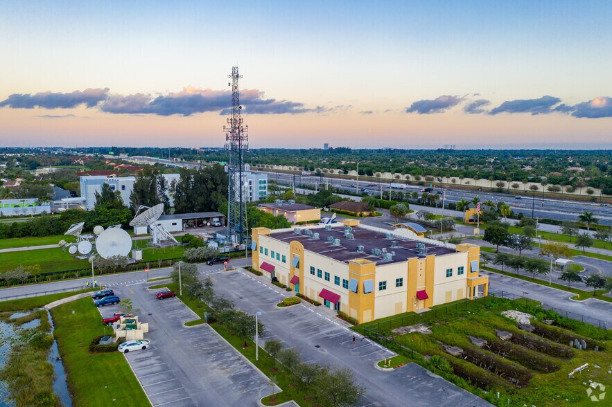 More Photos Of 10368 W State Road 84, Davie Office For Lease