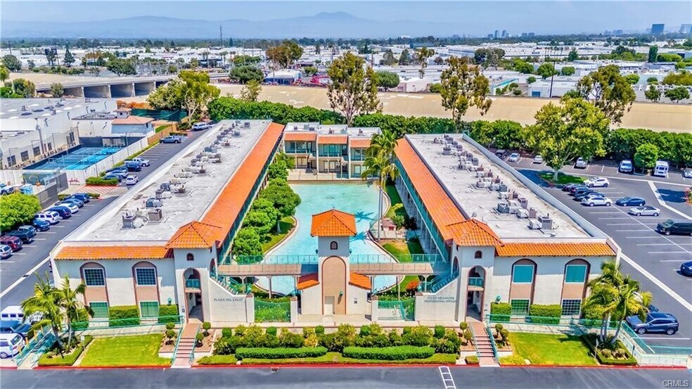 More Photos Of 17220 Newhope St, Fountain Valley Loft Creative Space For Sale