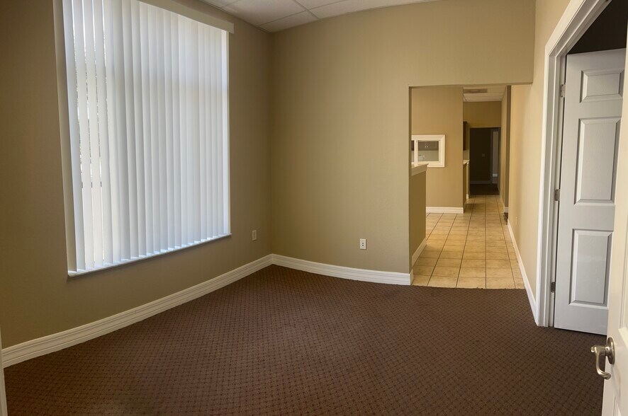 More Photos Of 6105 Deltona Blvd, Spring Hill Office For Lease