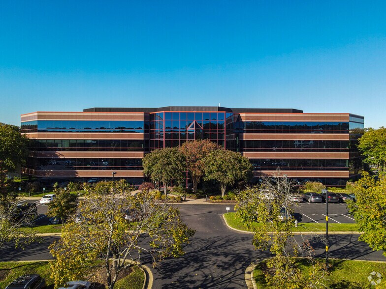 More Photos Of 4510 Cox Rd, Glen Allen Office For Lease