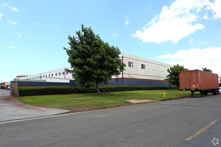 More Photos Of 91-280 Hanua St, Kapolei Warehouse For Lease