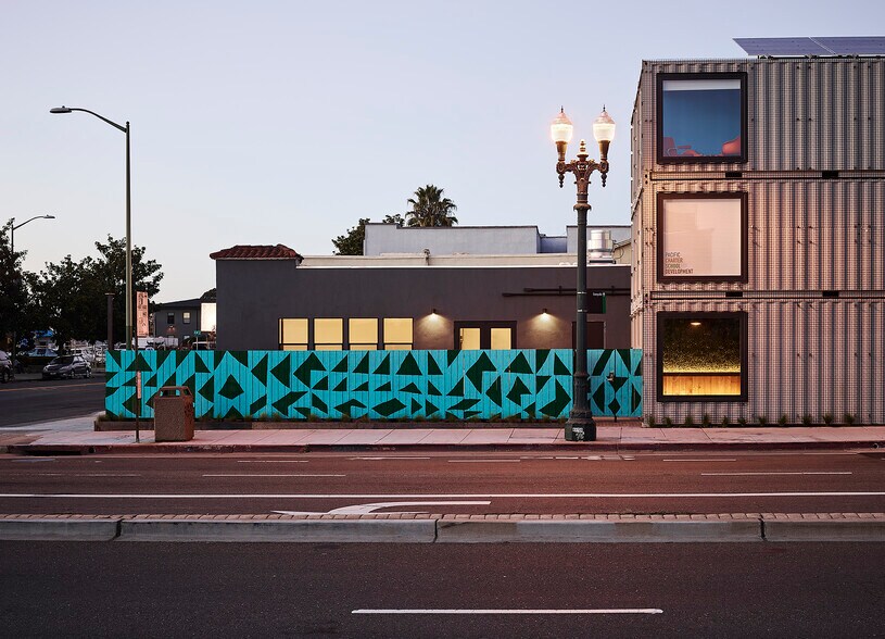 More Photos Of 644 40th St, Oakland Office For Lease