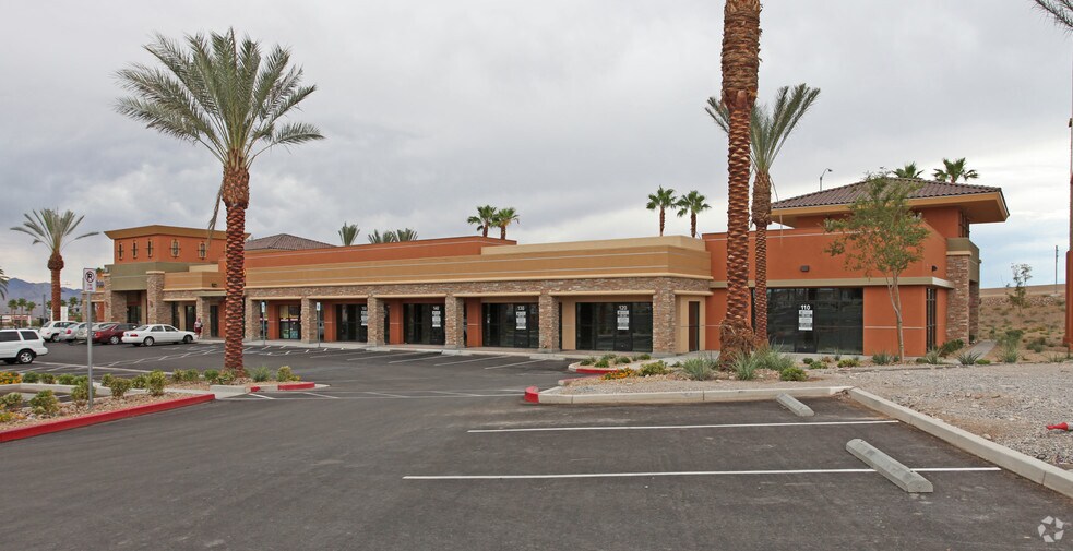 More Photos Of 7703 N El Capitan Way, Las Vegas Freestanding For Sale