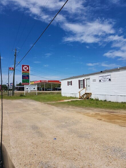 More Photos Of 4915 US Highway 80, Selma Manufactured Housing Mobile Home Park For Sale