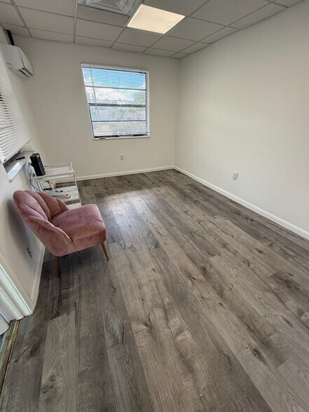 More Photos Of 4485-4491 Stirling Rd, Davie Office Residential For Lease