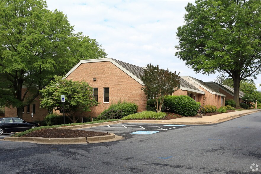 More Photos Of 12000-12018 Veirs Mill Rd, Silver Spring Medical For Lease