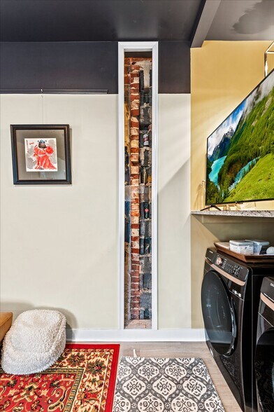 More Photos Of 10 Irving Ave N, Colonial Beach Apartments For Sale