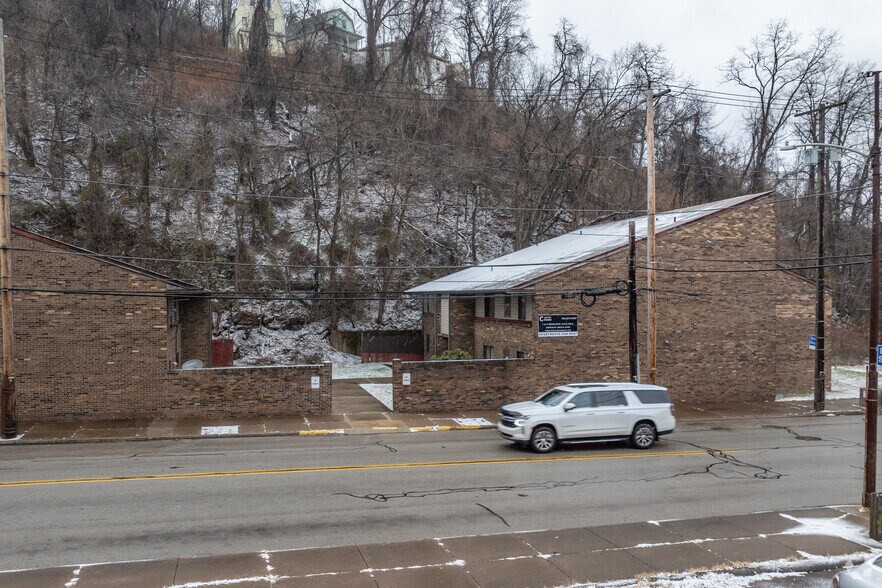 More Photos Of 200 Electric Ave, East Pittsburgh Apartments For Sale