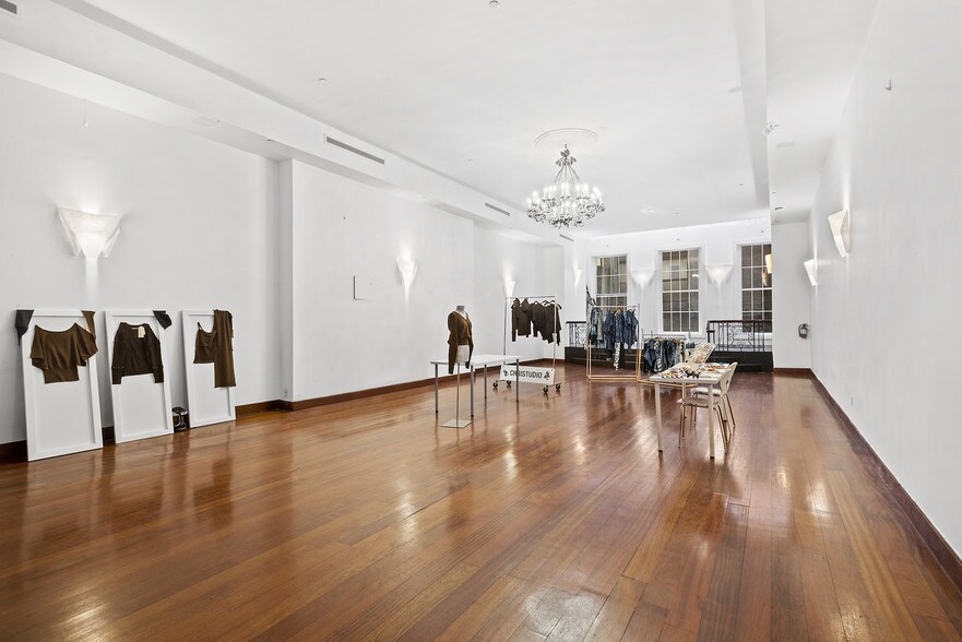 More Photos Of 75 Murray St, New York Office Residential For Sale