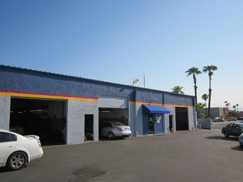 More Photos Of 74725 Joni Dr, Palm Desert Auto Repair For Sale