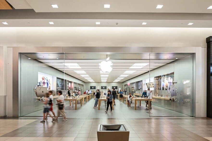 More Photos Of 6191 S State St, Murray Unknown For Lease