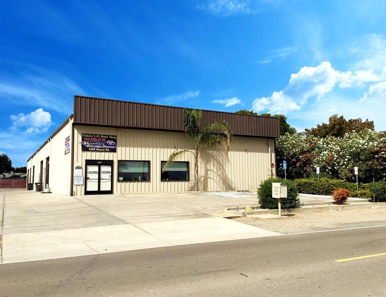 Primary Photo Of 5287-5299 Neroly Rd, Oakley Warehouse For Sale