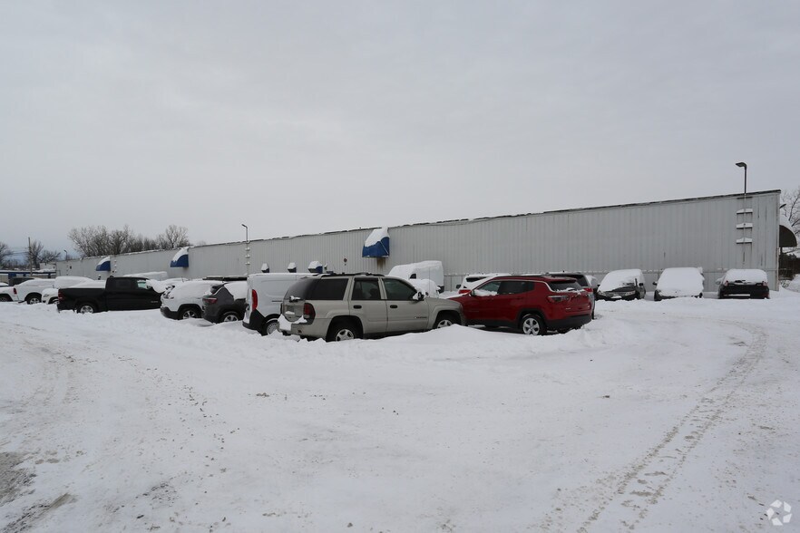 More Photos Of 435 Creekside Dr, Amherst Manufacturing For Lease