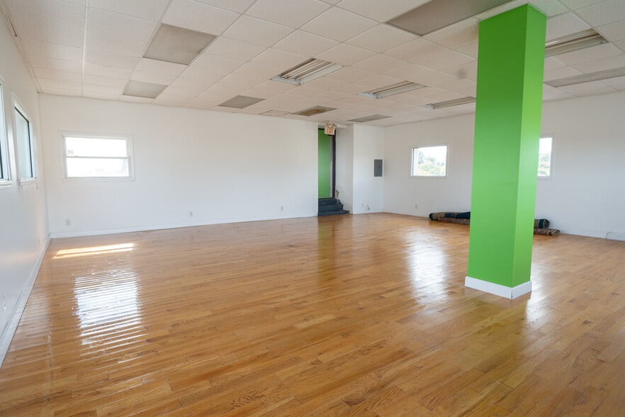 More Photos Of 5-17 Washington St, Norwalk Office For Sale