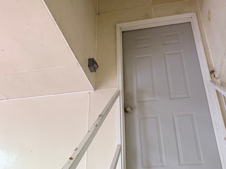 More Photos Of 8105 Wallace Rd NW, Salem Industrial For Lease