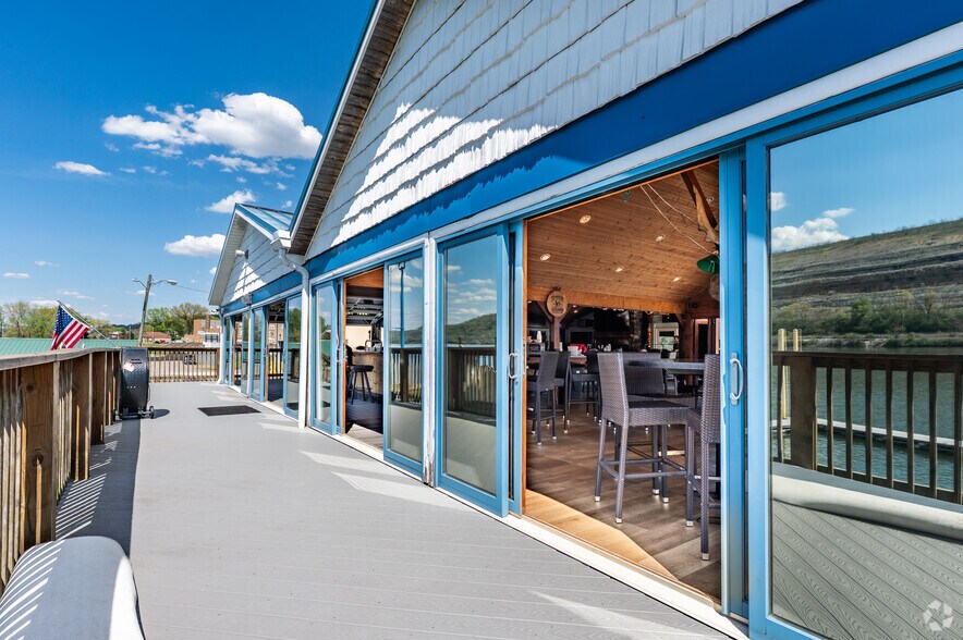 More Photos Of 30 12th St, Wellsburg Restaurant For Sale