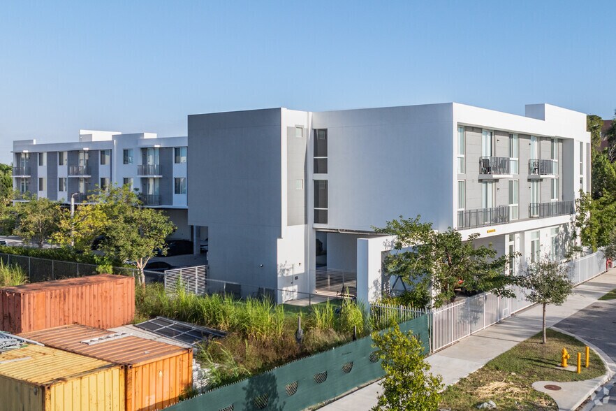 More Photos Of 26720 Old Dixie Hwy, Homestead Apartments For Sale