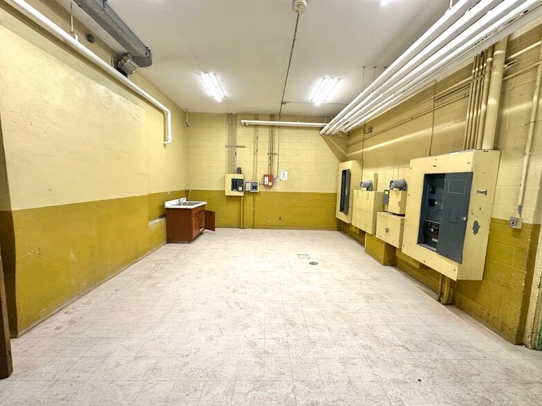 More Photos Of 3803 4th St, Brooklyn Religious Facility For Sale